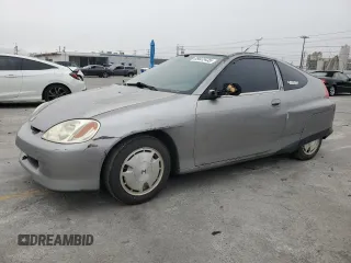 2000 Honda Insight with VIN JHMZE1352YT001794, listed as a Copart auction lot 89022435 with 196,287 mi miles and Salvage title. Bid and sale history available at DreamBid. Image 1.