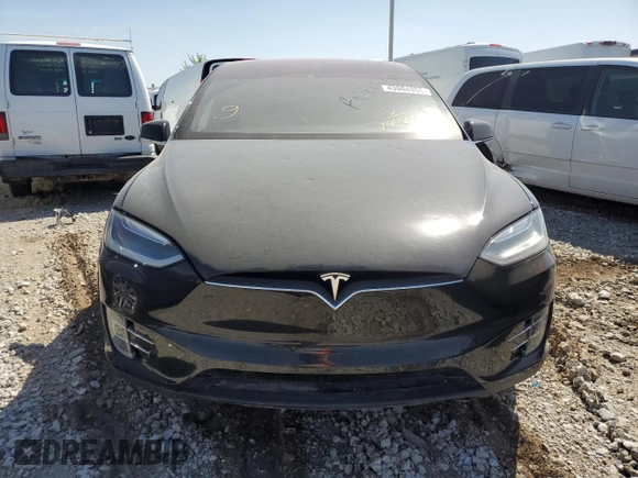 2016 Tesla Model X 70D z VIN 5YJXCBE25GF004035, wystawiony jako Copart lot #43964955 z przebiegiem 127 100 mil mil oraz Szkody całkowita. Historia ofert i sprzedaży dostępna na DreamBid. Obrazek 5.