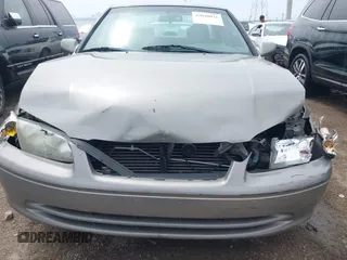 2001 Toyota Camry CE with VIN 4T1BG22K01U060588, listed as a IAAI auction lot 42040071 with 165,446 mi miles and . Bid and sale history available at DreamBid. Image 12.