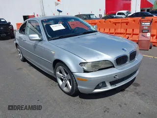 2004 BMW 3 Series 325Ci z VIN WBABV13434JT23180, wystawiony jako IAAI lot #42301399 z przebiegiem 133 763 mil mil oraz . Historia ofert i sprzedaży dostępna na DreamBid. Obrazek 1.
