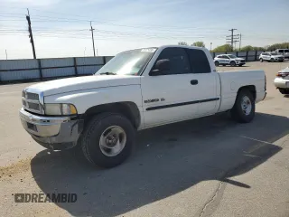 2001 Dodge 1500 z VIN 3B7HC13Z41G174015, wystawiony jako Copart lot #52925335 z przebiegiem 307 332 mil mil oraz Szkoda całkowita • Salvage title. Historia ofert i sprzedaży dostępna na DreamBid. Obrazek 1.