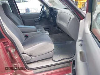 2000 Ford Explorer XLS z VIN 1FMZU72X2YUB64879, wystawiony jako IAAI lot #42333278 z przebiegiem 169 693 mil mil oraz . Historia ofert i sprzedaży dostępna na DreamBid. Obrazek 5.