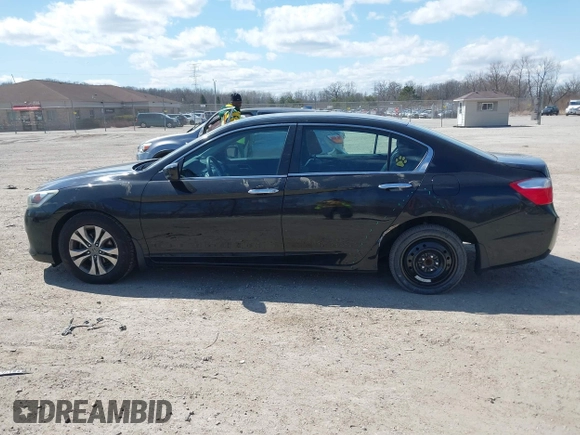 2014 Honda Accord LX z VIN 1HGCR2F31EA236692, wystawiony jako IAAI lot #42033677 z przebiegiem 167 417 mil mil oraz . Historia ofert i sprzedaży dostępna na DreamBid. Obrazek 14.