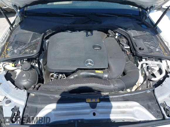 2019 Mercedes-Benz C 300 z VIN 55SWF8DBXKU298367, wystawiony jako IAAI lot #42183443 z przebiegiem 74 433 mil mil oraz . Historia ofert i sprzedaży dostępna na DreamBid. Obrazek 10.
