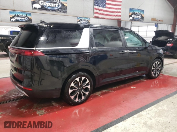 2024 Kia Carnival EX with VIN KNDNC5H39R6377154, listed as a Copart auction lot 77392044 with 12,819 mi miles and Salvage Title. Bid and sale history available at carsss.com. Image 3.