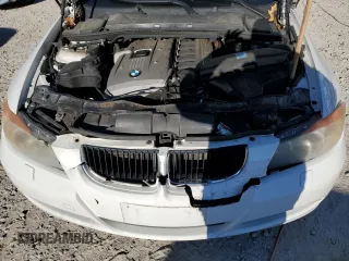 2006 BMW 3 Series 325xi z VIN WBAVT13586KW23161, wystawiony jako Copart lot #80188084 z przebiegiem 267 756 mil mil oraz Czysty tytuł • Clean title. Historia ofert i sprzedaży dostępna na DreamBid. Obrazek 11.