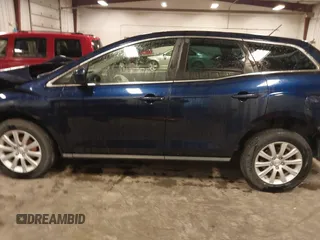 2011 Mazda CX-7 i Sport z VIN JM3ER2B56B0383257, wystawiony jako IAAI lot #42174500 z przebiegiem 122 551 mil mil oraz . Historia ofert i sprzedaży dostępna na DreamBid. Obrazek 14.