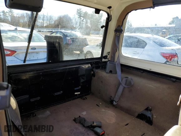 2002 Jeep Wrangler Sahara with VIN 1J4FA59S42P726814, listed as a Copart auction lot 80045514 with 197,196 mi miles and Clean Title. Bid and sale history available at carsss.com. Image 11.