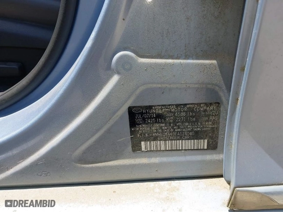 2015 Hyundai Sonata Hybrid Limited with VIN KMHEC4A49FA124045, listed as a IAAI auction lot 42079967 with 133,525 mi miles. Bid and sale history available at carsss.com. Image 9.