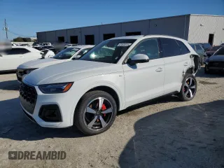 2024 Audi Q5 S line Premium Plus with VIN WA1EAAFY7R2140225, listed as a Copart auction lot 47523225 with 2,851 mi miles and Salvage Title. Bid and sale history available at carsss.com. Image 1.