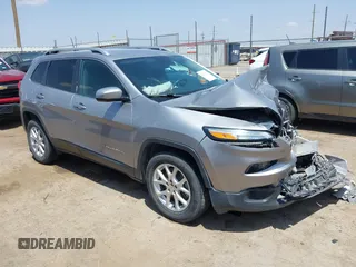 2018 Jeep Cherokee Latitude Tech Connect z VIN 1C4PJLCB8JD566329, wystawiony jako IAAI lot #42096939 z przebiegiem 161 077 mil mil oraz . Historia ofert i sprzedaży dostępna na DreamBid. Obrazek 1.