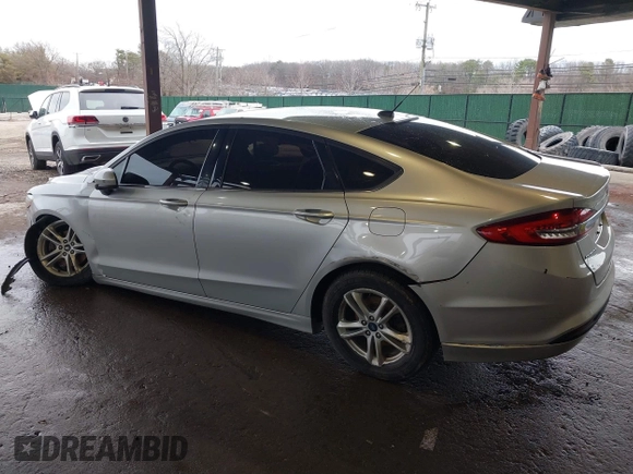 2018 Ford Fusion SE with VIN 3FA6P0H74JR198077, listed as a IAAI auction lot 41717264 with 70,151 mi miles. Bid and sale history available at carsss.com. Image 3.