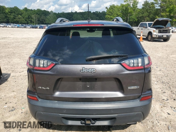 2020 Jeep Cherokee Latitude Plus z VIN 1C4PJMLN8LD543393, wystawiony jako Copart lot #63685385 z przebiegiem 173 921 mil mil oraz Czysty tytuł • Clean title. Historia ofert i sprzedaży dostępna na DreamBid. Obrazek 6.