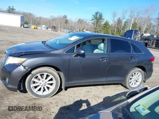 2010 Toyota Venza with VIN 4T3BA3BB3AU017071, listed as a IAAI auction lot 41961456 with 180,797 mi miles and . Bid and sale history available at DreamBid. Image 15.