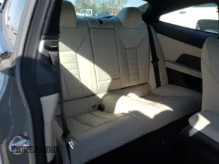 2021 BMW 4 Series 430i xDrive z VIN WBA73AP00MCG01365, wystawiony jako Copart lot #51910375 z przebiegiem 42 641 mil mil oraz Szkoda całkowita • Salvage title. Historia ofert i sprzedaży dostępna na DreamBid. Obrazek 10.