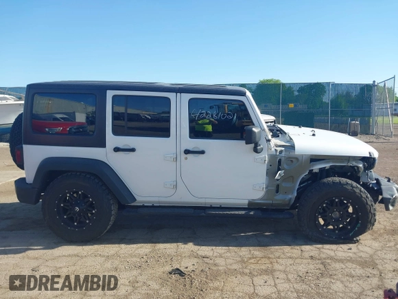 2018 Jeep Wrangler Unlimited Sport S with VIN 1C4HJWDG8JL928813, listed as a IAAI auction lot 42281021 with 71,001 mi miles and . Bid and sale history available at DreamBid. Image 14.