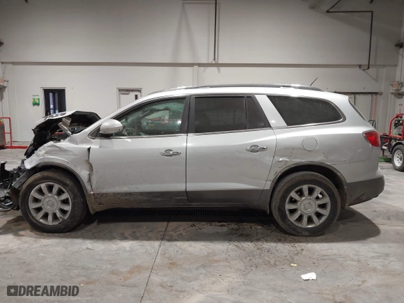 2012 Buick Enclave Leather with VIN 5GAKRCED3CJ308548, listed as a IAAI auction lot 41704981 with 176,035 mi miles. Bid and sale history available at carsss.com. Image 14.