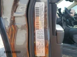 2016 Jeep Cherokee Latitude z VIN 1C4PJMCB0GW311046, wystawiony jako Copart lot #54308945 z przebiegiem 137 919 mil mil oraz Szkoda całkowita • Salvage title. Historia ofert i sprzedaży dostępna na DreamBid. Obrazek 14.
