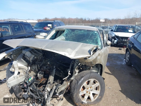 2006 Chrysler 300 с VIN 2C3LA43R16H513617, выставлен на аукционе IAAI как лот 41833601 с пробегом Не указан миль и . История ставок и продаж доступна на DreamBid. Изображение 6.