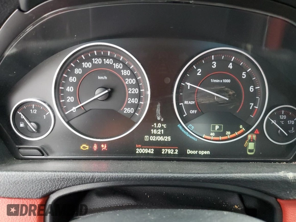 2014 BMW 4 Series 428i xDrive with VIN WBA3N5C52EF717276, listed as a Copart auction lot 43436715 with 200,942 mi miles and Salvage Title. Bid and sale history available at DreamBid. Image 9.