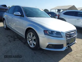 2011 Audi A4 Premium z VIN WAUAFAFL0BN039748, wystawiony jako IAAI lot #42323530 z przebiegiem 152 038 mil mil oraz . Historia ofert i sprzedaży dostępna na DreamBid. Obrazek 1.