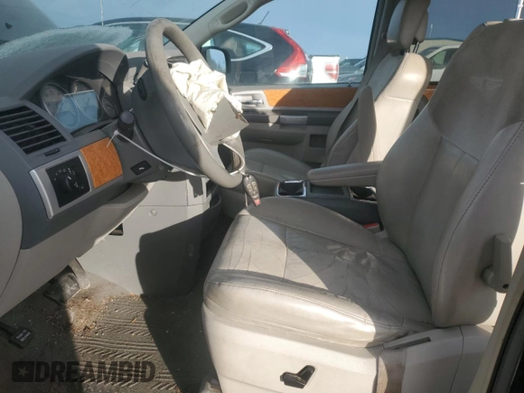 2010 Chrysler Town & Country Limited with VIN 2A4RR7DX2AR387410, listed as a Copart auction lot 43850825 with 174,436 mi miles and Clean Title. Bid and sale history available at carsss.com. Image 7.