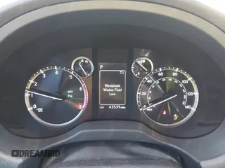 2020 Lexus GX 460 Premium z VIN JTJAM7BX0L5256607, wystawiony jako IAAI lot #41408942 z przebiegiem 43 539 mil mil oraz . Historia ofert i sprzedaży dostępna na DreamBid. Obrazek 7.