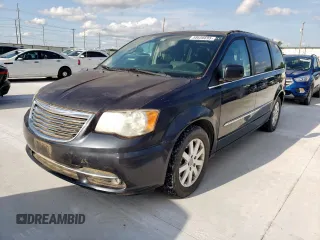 2013 Chrysler Town & Country Touring z VIN 2C4RC1BG2DR818405, wystawiony jako Copart lot #58656695 z przebiegiem 112 118 mil mil oraz Czysty tytuł • Clean title. Historia ofert i sprzedaży dostępna na DreamBid. Obrazek 1.