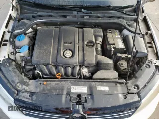 2013 Volkswagen Jetta SE with VIN 3VWDX7AJ5DM445332, listed as a Copart auction lot 58622645 with 241,388 mi miles and Clean title. Bid and sale history available at DreamBid. Image 11.