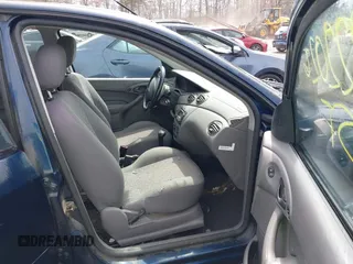 2004 Ford Focus ZX5 z VIN 3FAFP37334R120359, wystawiony jako IAAI lot #41922026 z przebiegiem 115 789 mil mil oraz . Historia ofert i sprzedaży dostępna na DreamBid. Obrazek 5.