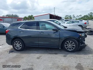 2020 Chevrolet Equinox LT with VIN 2GNAXUEV8L6109417, listed as a IAAI auction lot 41895061 with 105,765 mi miles. Bid and sale history available at carsss.com. Image 14.