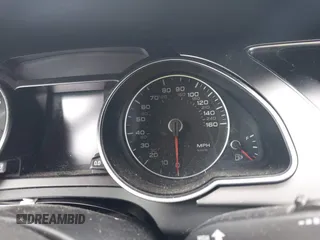 2013 Audi A5 Prestige z VIN WAUVFAFH3DN001222, wystawiony jako IAAI lot #42192027 z przebiegiem 203 070 mil mil oraz . Historia ofert i sprzedaży dostępna na DreamBid. Obrazek 19.