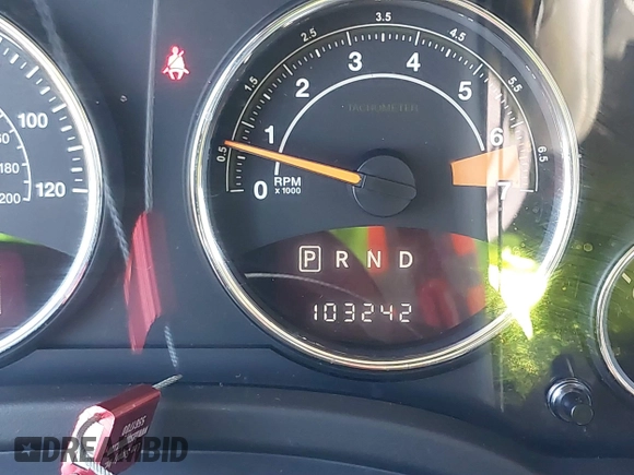 2014 Jeep Patriot Limited z VIN 1C4NJPCB6ED843953, wystawiony jako IAAI lot #41515657 z przebiegiem 103 242 mil mil oraz . Historia ofert i sprzedaży dostępna na DreamBid. Obrazek 15.