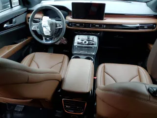 2022 Lincoln Nautilus Reserve with VIN 2LMPJ8K9XNBL05050, listed as a Copart auction lot 69564033 with 0 mi miles. Bid and sale history available at carsss.com. Image 8.