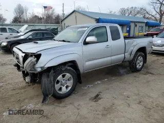2008 Toyota Tacoma PreRunner with VIN 5TETU62N18Z487363, listed as a Copart auction lot 45569235 with 151,287 mi miles and Salvage Title. Bid and sale history available at carsss.com. Image 1.