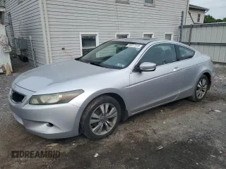 2008 Honda Accord EX-L z VIN 1HGCS12828A006017, wystawiony jako Copart lot #55417315 z przebiegiem 207 639 mil mil oraz Czysty tytuł • Clean title. Historia ofert i sprzedaży dostępna na DreamBid. Obrazek 1.