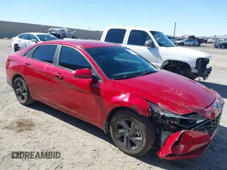 2023 Hyundai Elantra Blue z VIN KMHLM4AJXPU042660, wystawiony jako IAAI lot #42272564 z przebiegiem 29 957 mil mil oraz . Historia ofert i sprzedaży dostępna na DreamBid. Obrazek 1.