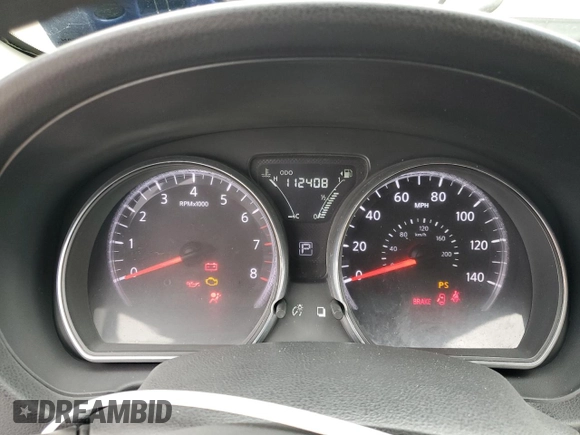 2015 Nissan Versa SV z VIN 3N1CN7AP0FL834609, wystawiony jako Copart lot #55359315 z przebiegiem 112 408 mil mil oraz Szkoda całkowita • Salvage title. Historia ofert i sprzedaży dostępna na DreamBid. Obrazek 9.