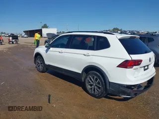 2021 Volkswagen Tiguan S с VIN 3VV1B7AX6MM107853, выставлен на аукционе IAAI как лот 41854767 с пробегом 67 569 миль миль и . История ставок и продаж доступна на DreamBid. Изображение 3.
