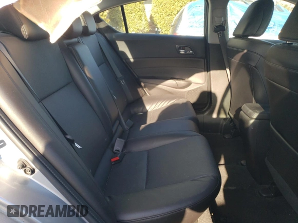 2018 Acura ILX Premium with VIN 19UDE2F70JA008633, listed as a Copart auction lot 48685855 with 53,272 mi miles and Salvage title. Bid and sale history available at DreamBid. Image 10.