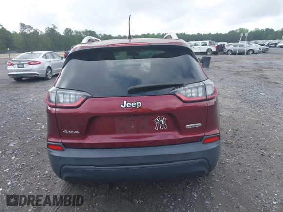 2019 Jeep Cherokee Latitude Plus with VIN 1C4PJMLB3KD195412, listed as a IAAI auction lot 42117860 with 177,178 mi miles. Bid and sale history available at carsss.com. Image 16.
