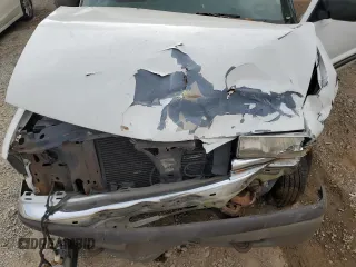 2000 Chevrolet Blazer LT z VIN 1GNDT13WXY2276000, wystawiony jako Copart lot #72736464 z przebiegiem 204 388 mil mil oraz Szkoda całkowita • Salvage title. Historia ofert i sprzedaży dostępna na DreamBid. Obrazek 12.