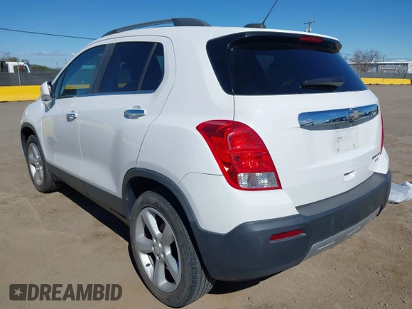 2015 Chevrolet Trax LTZ with VIN 3GNCJTSB2FL232354, listed as a IAAI auction lot 41701356 with 126,947 mi miles. Bid and sale history available at carsss.com. Image 3.