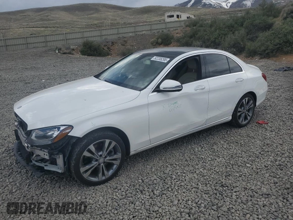 2016 Mercedes-Benz C 300 Luxury with VIN 55SWF4KB6GU100516, listed as a Copart auction lot 52235295 with 39,746 mi miles and Salvage Title. Bid and sale history available at DreamBid. Image 1.