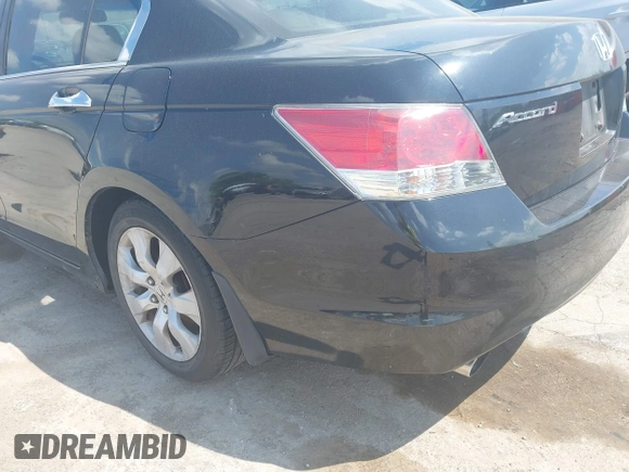 2010 Honda Accord EX-L z VIN 5KBCP3F8XAB006593, wystawiony jako IAAI lot #42275882 z przebiegiem 286 254 mil mil oraz . Historia ofert i sprzedaży dostępna na DreamBid. Obrazek 15.