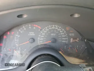 1997 Chevrolet Camaro Z28 z VIN 2G1FP22P0V2107947, wystawiony jako Copart lot #43237785 z przebiegiem Nie podano mil oraz Czysty tytuł • Clean title. Historia ofert i sprzedaży dostępna na DreamBid. Obrazek 9.