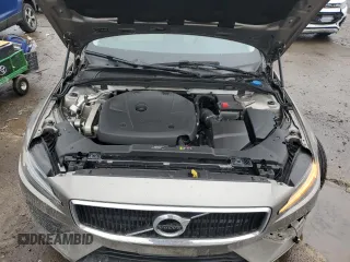 2019 Volvo S60 Momentum with VIN 7JR102FK6KG005305, listed as a Copart auction lot 46680475 with 69,591 mi miles and Salvage Title. Bid and sale history available at carsss.com. Image 11.