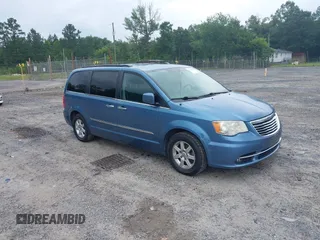 2012 Chrysler Town & Country Touring z VIN 2C4RC1BG2CR118933, wystawiony jako IAAI lot #42426169 z przebiegiem 192 164 mil mil oraz . Historia ofert i sprzedaży dostępna na DreamBid. Obrazek 1.