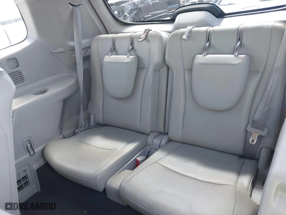2011 Toyota Highlander with VIN 5TDZK3EH3BS041465, listed as a IAAI auction lot 41709017 with 183,674 mi miles. Bid and sale history available at carsss.com. Image 19.