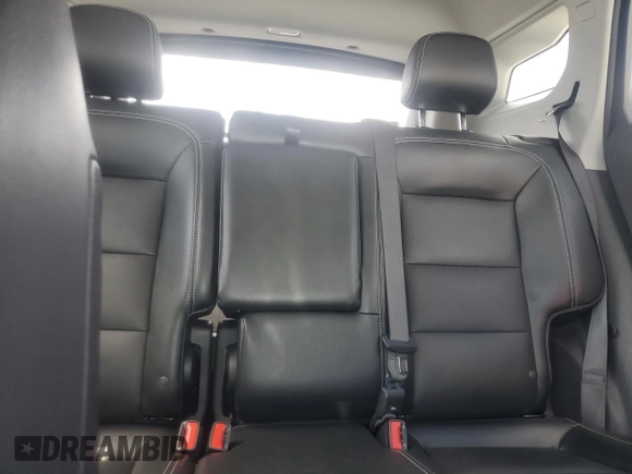 2023 GMC Terrain SLT z VIN 3GKALPEG8PL186740, wystawiony jako Copart lot #51550265 z przebiegiem 75 246 mil mil oraz Nie do naprawy • Non repairable. Historia ofert i sprzedaży dostępna na DreamBid. Obrazek 10.